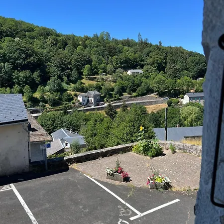 Maison De Village En Pierre