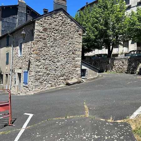 펜션 Maison De Village En Pierre *